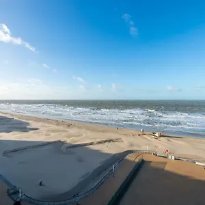 Cosy With Sea View In Appartement Ostende